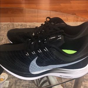 Brand New Nike Zoom Pegasus 35 Turbo - size 7W